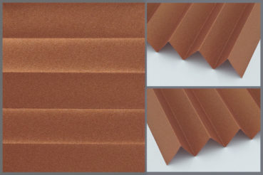 Tkanina Crepe Metalic P-305 w kolorze jasnobrązowym - nowoczesna tkanina do plis o wysokiej przezierności