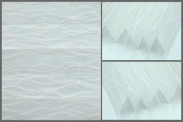 Tkanina plisowana Onda 6546 z nietypowym wzorem i przepuszczającą światło strukturą w kolorze białym.	