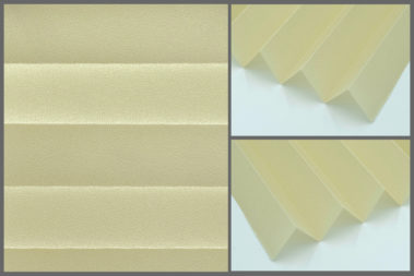 Presto P103 – uniwersalna tkanina plisowana do wnętrz, zapewniająca naturalne oświetlenie w kolorze piaskowym.	